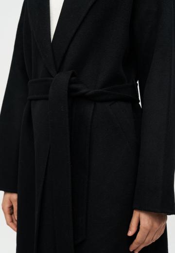 Шерстяное пальто