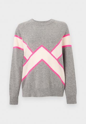 Длинный пуловер