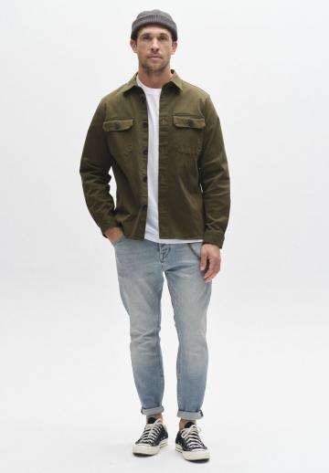 Узкие джинсы