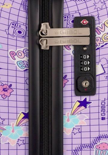 Чемодан на колесах