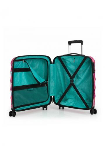 Чемодан на колесах