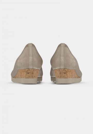 Туфли на танкетке