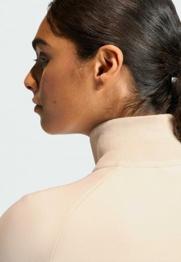 Спортивная толстовка