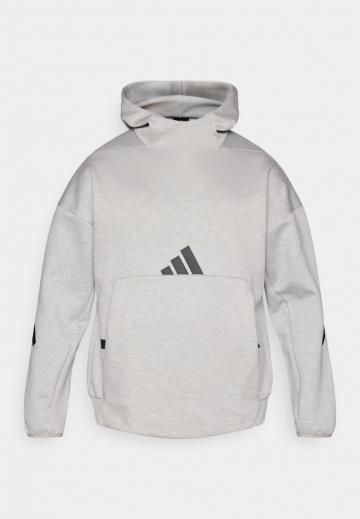 Спортивная кофта