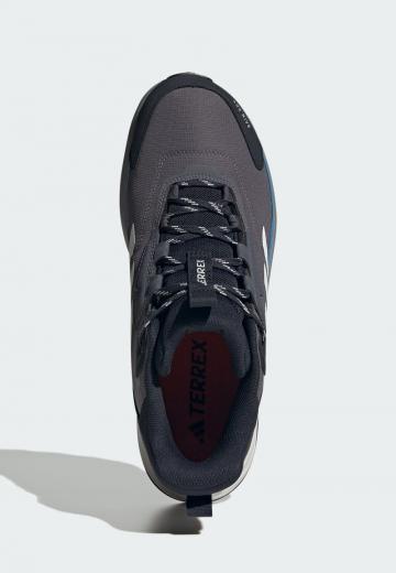 Походные ботинки