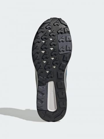 Походные ботинки