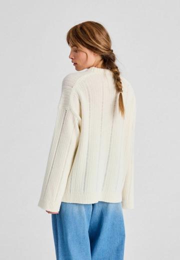 Длинный пуловер