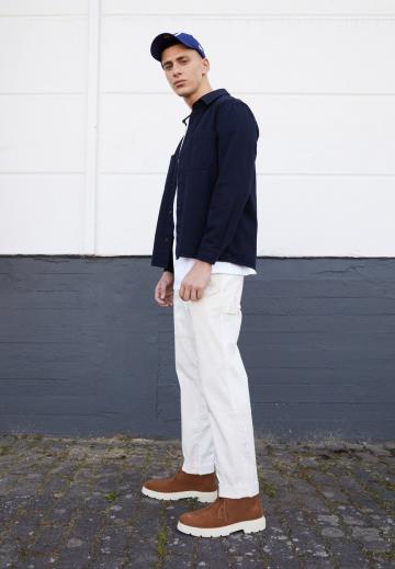 Ботинки на шнуровке