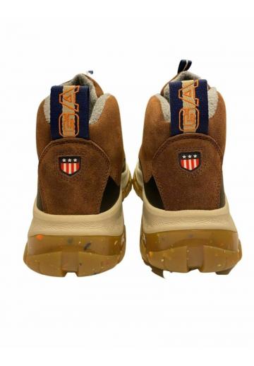 Ботинки на шнуровке