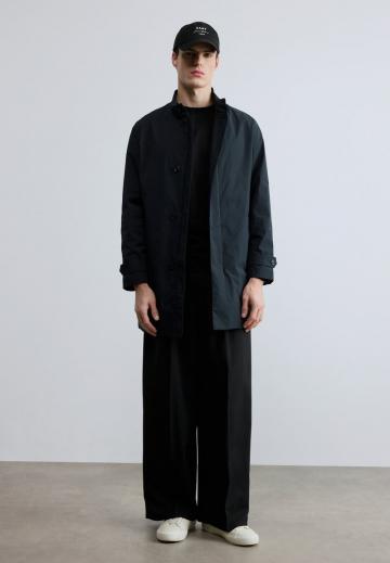 Короткое пальто