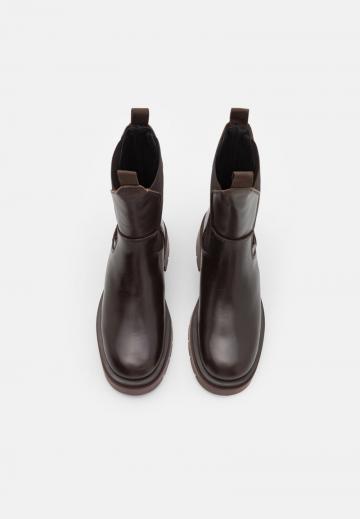 Ботинки челси