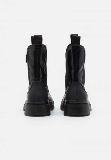 Ботинки челси