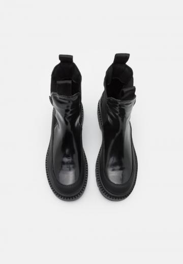 Ботинки челси