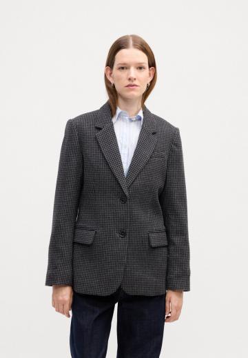 Длинный блейзер