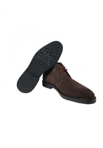 Ботинки на шнуровке