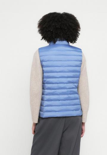 Стеганый жилет