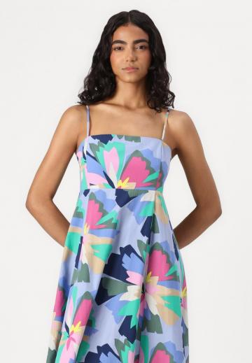 Платье без бретелек