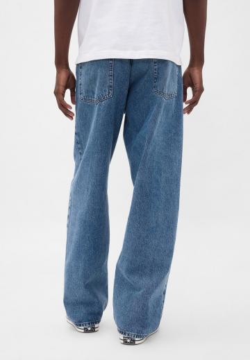 Свободные джинсы