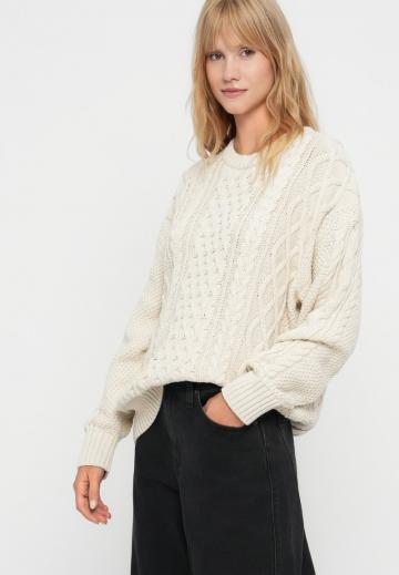 Длинный пуловер