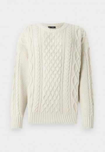 Длинный пуловер