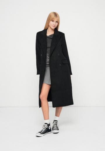 Шерстяное пальто