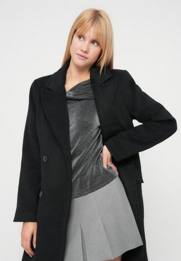 Шерстяное пальто