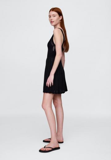 Короткое платье