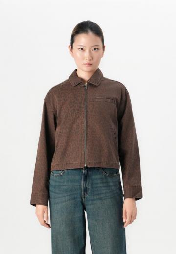 Джинсовая куртка