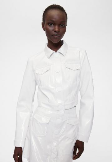 Короткая куртка