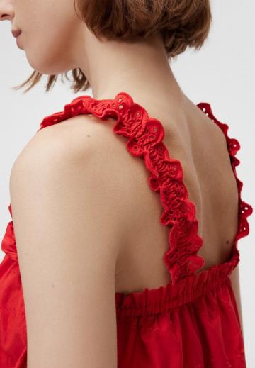 Короткое платье