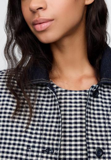 Джинсовая куртка