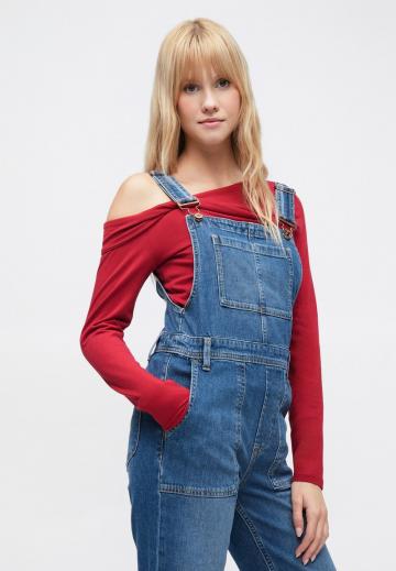 Джинсовый комбинезон