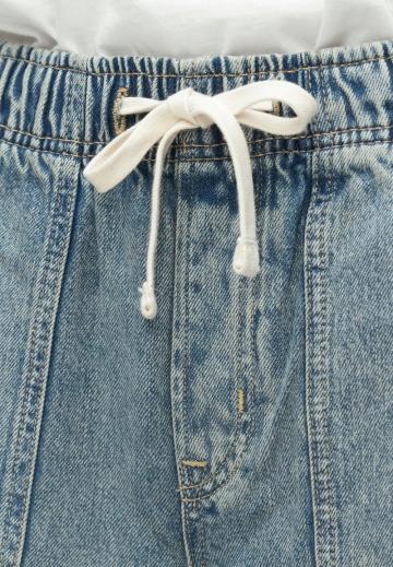 Свободные джинсы