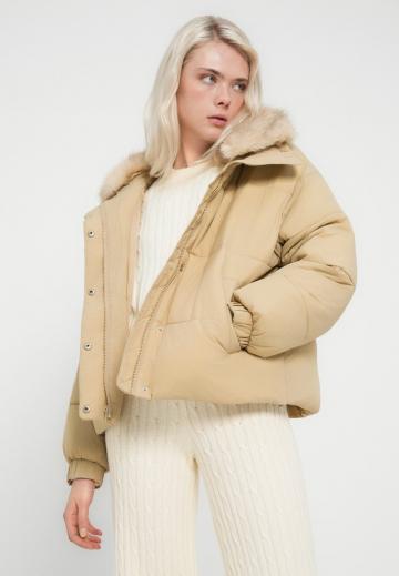 Зимняя куртка