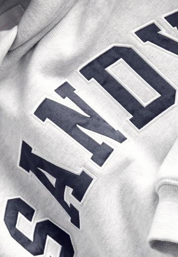 Пуловер с капюшоном