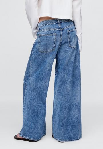 Свободные джинсы