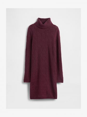 Вязаное платье