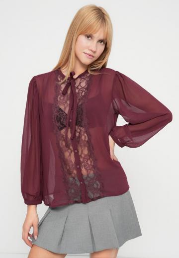 Кружевная блузка