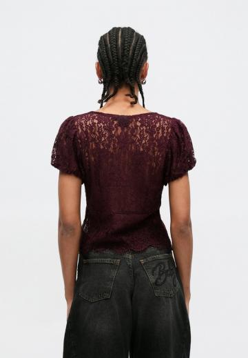 Кружевная блузка