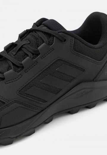 Беговые кроссовки