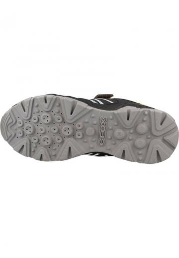 Детская обувь