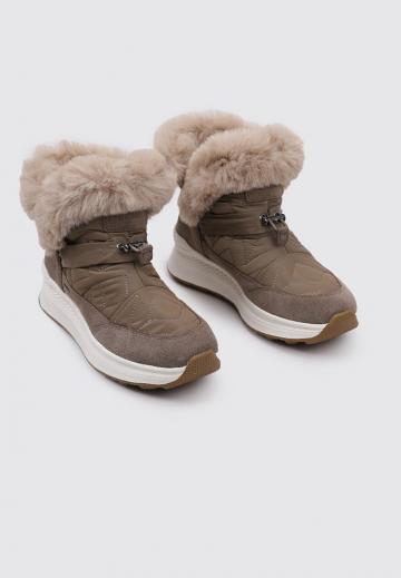 Зимние ботинки