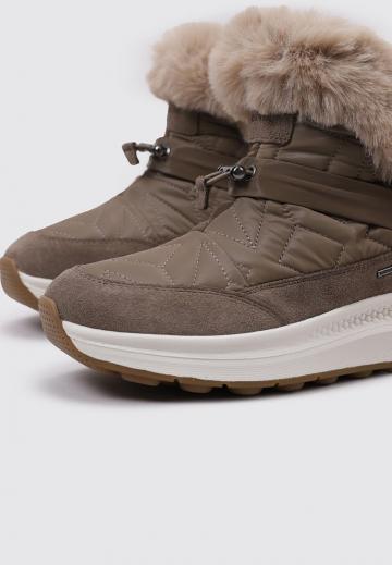 Зимние ботинки