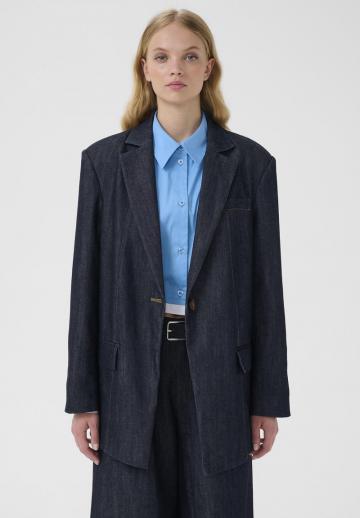 Короткое пальто