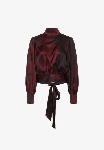 Длинная блузка