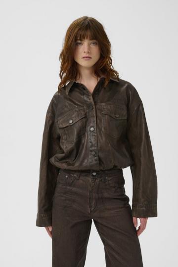 Джинсовая куртка