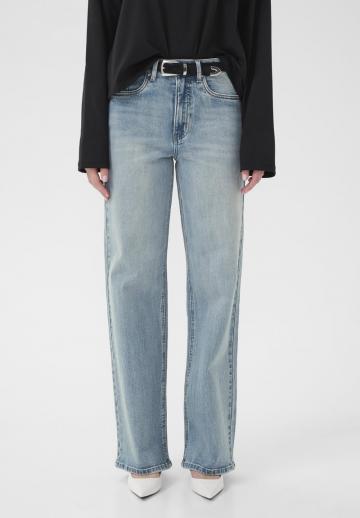 Свободные джинсы