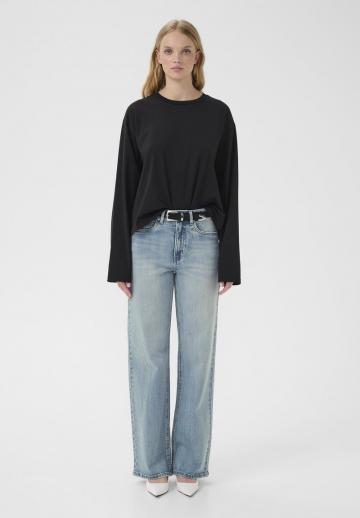 Свободные джинсы