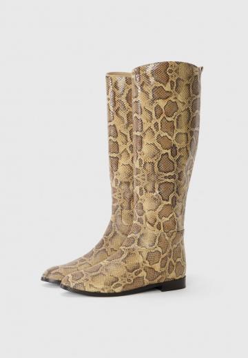 Ковбойские сапоги