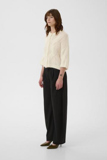 Вязаная кофта